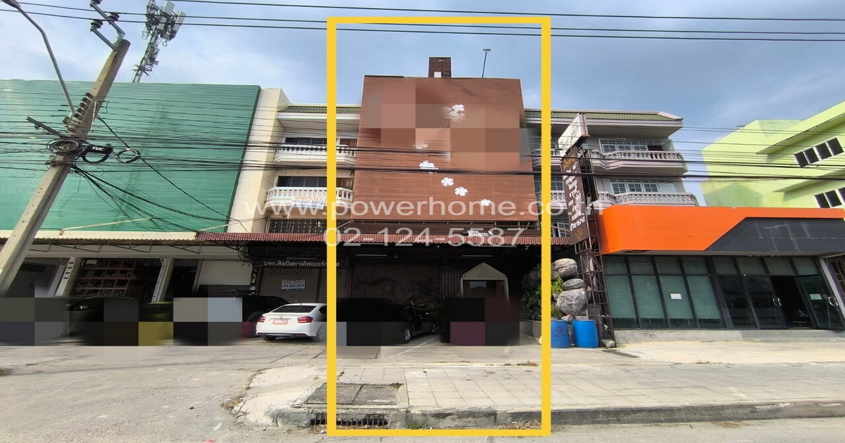 4.5-storey commercial building